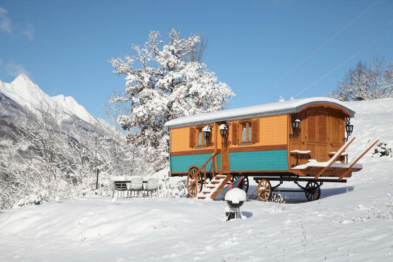 Roulottes Montagne Pyrenees Hotel Luz-Saint-Sauveur Exterior photo